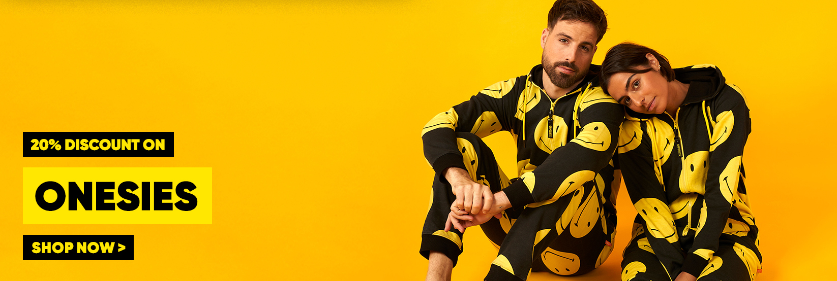 Link to Valentines Day Outfits page